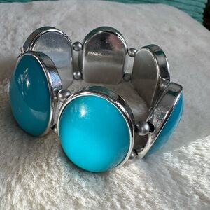 Blue stoned bracelet